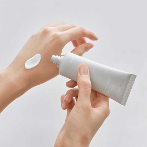 Dual Barrier Watery Sun Cream, 40ml - WowSkin Romania